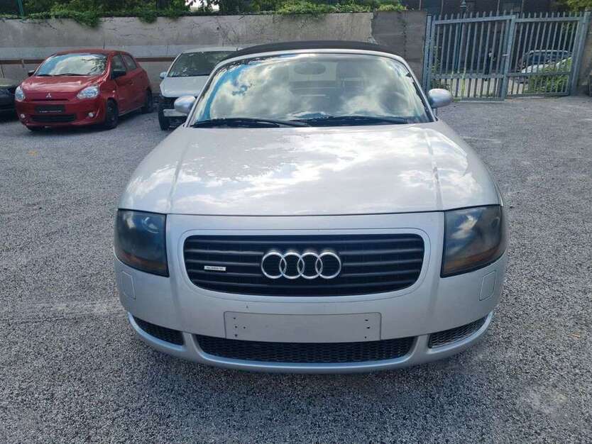 TT
