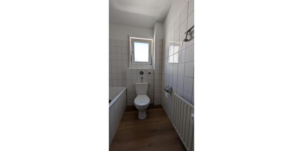 Etagenwohnung Mülheim an der Ruhr Broich - 1 Zimmer, 49 m&sup2;, 410&euro; | Angebot:26316971