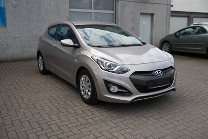 Hyundai i30 180.683 km 3.990 &euro; Bottrop 46240