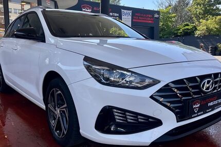 Hyundai i30 221.715 km 9.190 &euro; Düsseldorf 40589