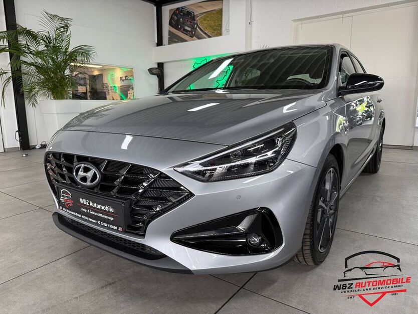 i30