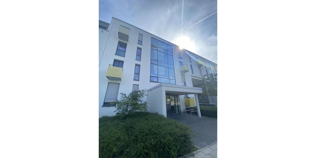 Etagenwohnung Essen Stadtkern - 2.5 Zimmer, 65 m&sup2;, 808&euro; | Angebot:26079941