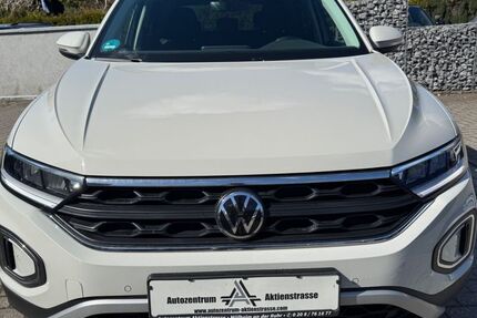 VW T-Roc 143.010 km 18.799 &euro; Mülheim / Ruhr 45473