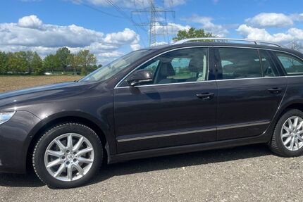 Skoda Superb 281.000 km 5.000 &euro; Krefeld 47809