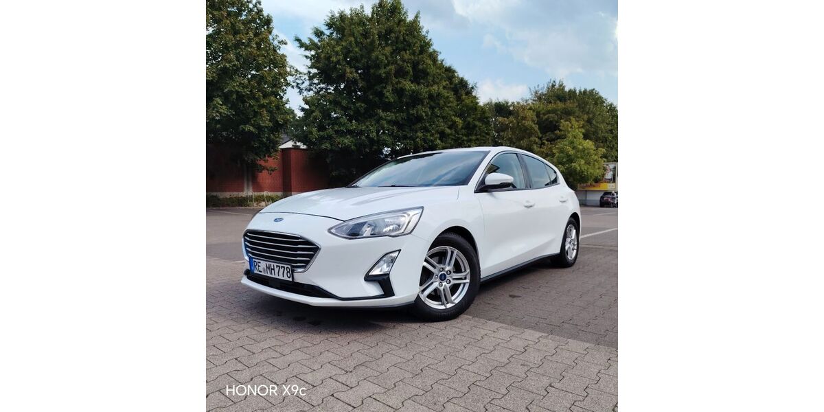 Ford Focus 123.258 km 6.890 &euro; Gladbeck 45968
