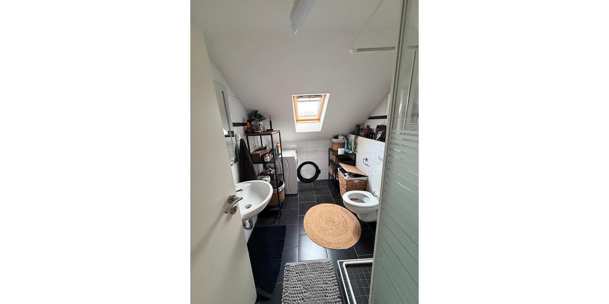 Dachgeschoßwohnung Gelsenkirchen Rotthausen - 3.5 Zimmer, 78 m&sup2;, 810&euro; | Angebot:25046374