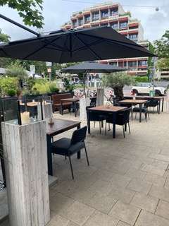 Gastronomie in Düsseldorf 1.975 € 120 m²