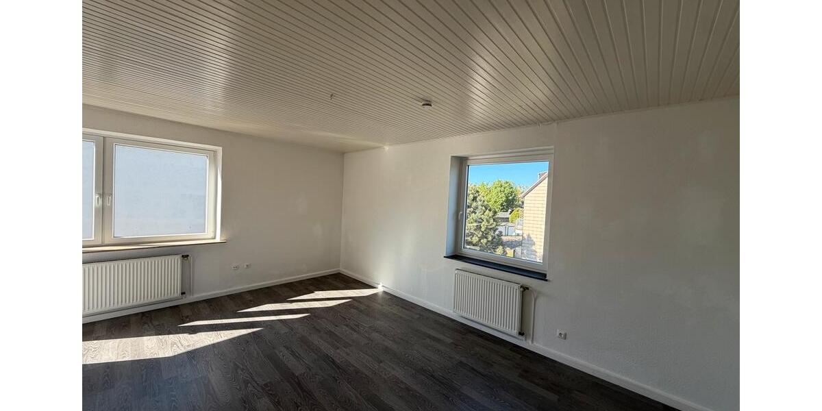 Etagenwohnung Essen Stadtbezirk II - 3 Zimmer, 88 m&sup2;, 950&euro; | Angebot:26414713