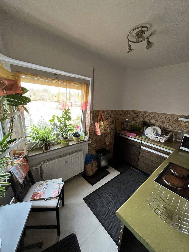 1,5 Zimmer Apartment direkt an U35 mit Balkon und Küche