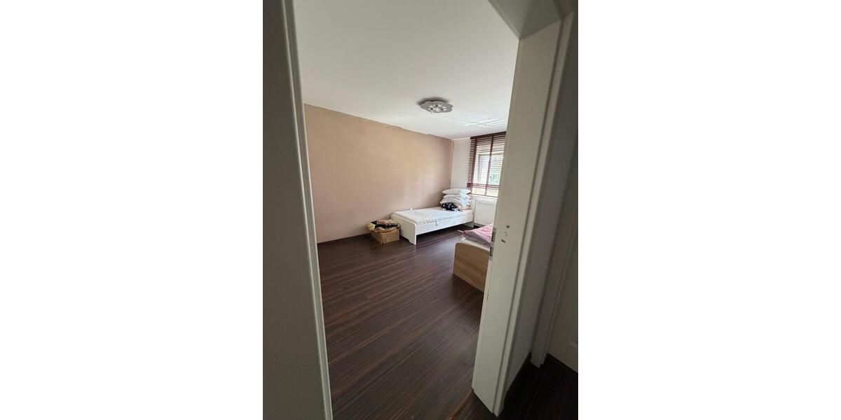 Doppelhaushälfte Duisburg Beeck - 10 Zimmer, 240 m&sup2;, 470.000&euro; | Angebot:26869598