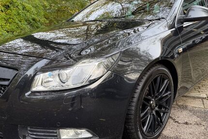 Opel Insignia 179.912 km 3.200 &euro; Essen 45276