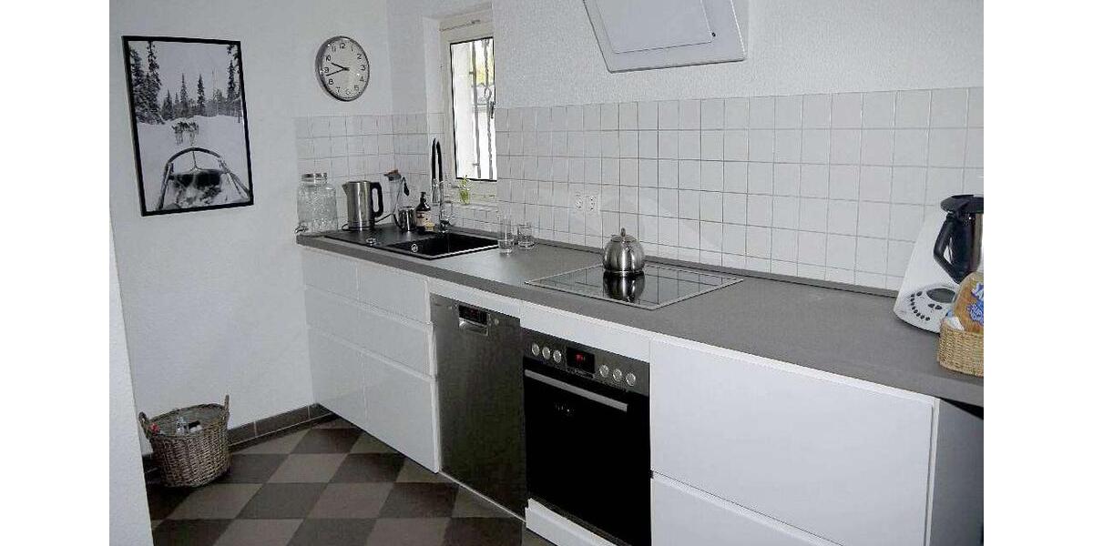 Einfamilienhaus Duisburg Huckingen - 8 Zimmer, 180 m&sup2;, 2.850&euro; | Angebot:26461517