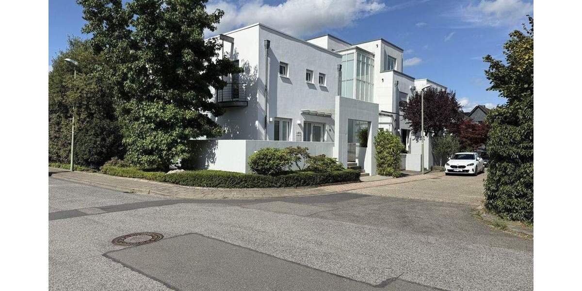 Einfamilienhaus Meerbusch / Lank-Latum Lank-Latum - 5 Zimmer, 217 m&sup2;, 980.000&euro; | Angebot:24597339