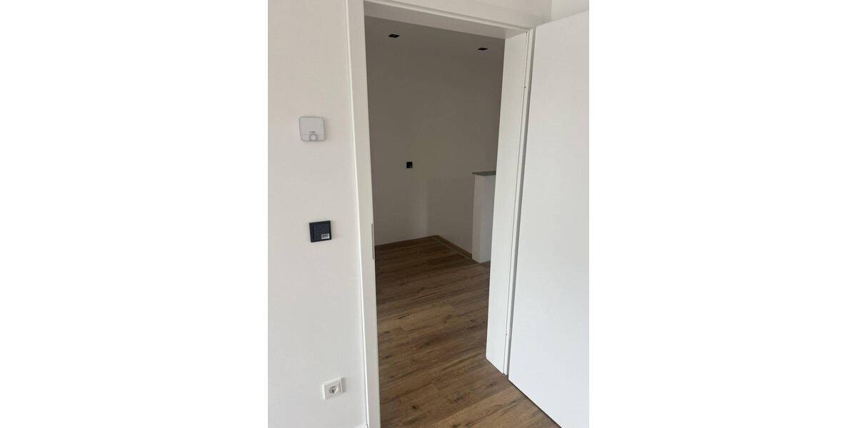 Reihenendhaus Moers Hochstraß - 4 Zimmer, 105 m&sup2;, 1.480&euro; | Angebot:26607336