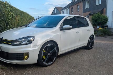 VW Golf 154.000 km 9.999 &euro; oberhausen 46119