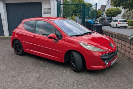 Peugeot 207 226.115 km 1.800 &euro; Düsseldorf 40625