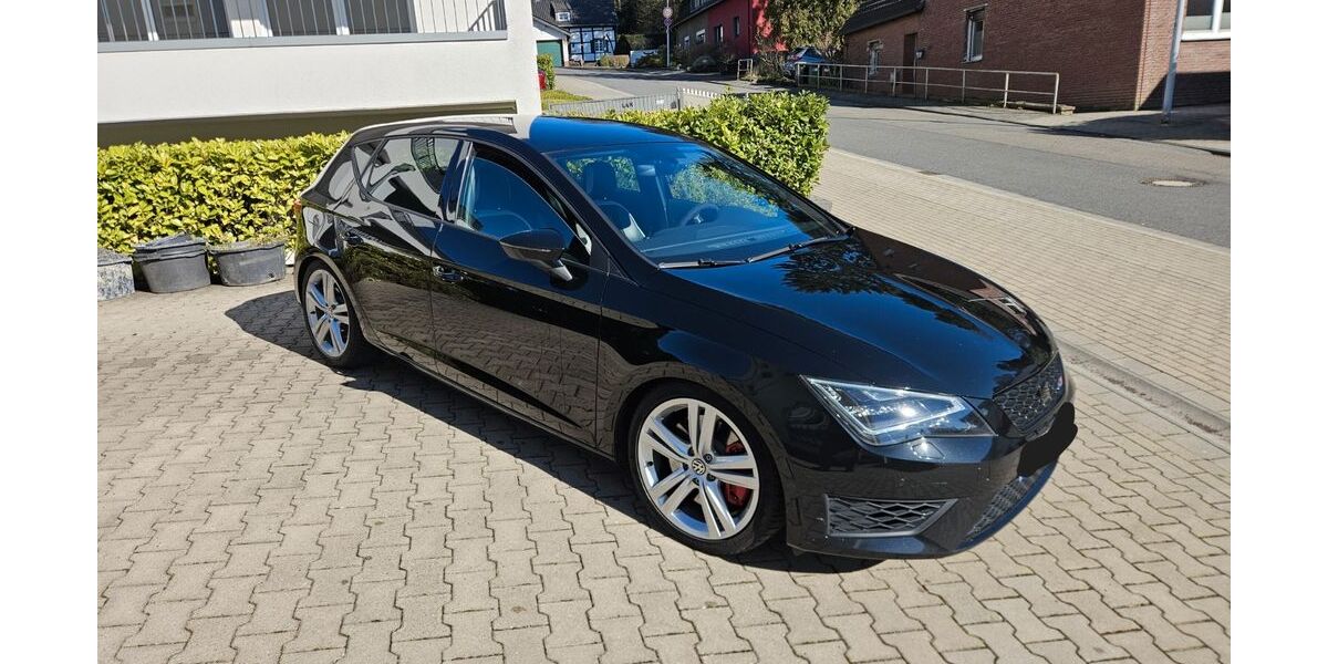 Seat Leon 138.600 km 13.450 &euro; Mülheim an der Ruhr 45472