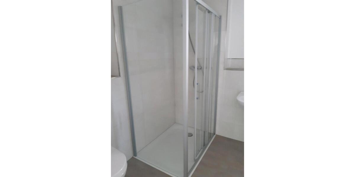 Etagenwohnung Bochum Eppendorf - 3 Zimmer, 100 m&sup2;, 1.750&euro; | Angebot:26323609