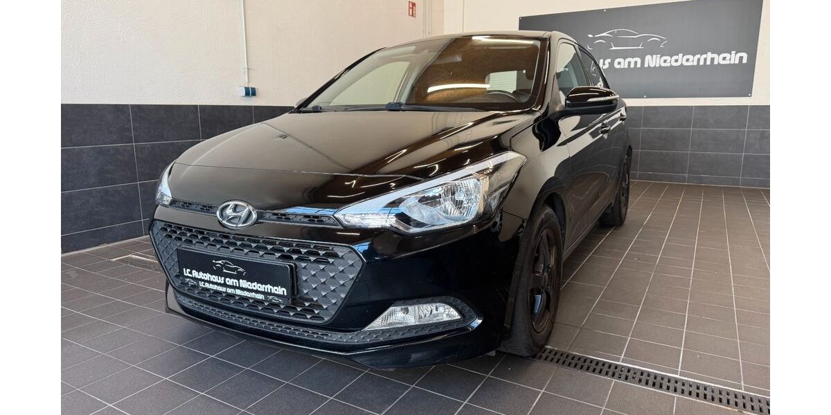 Hyundai i20 110.395 km 10.900 &euro; Moers 47441