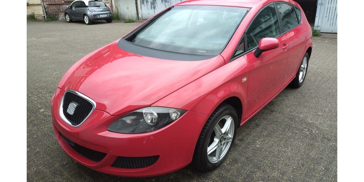 Seat Leon 158.525 km 4.490 &euro; Essen 45130