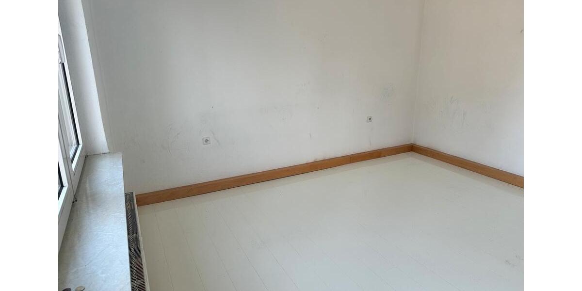 Etagenwohnung Duisburg Mittelmeiderich - 1 Zimmer, 53 m&sup2;, 88.500&euro; | Angebot:24589917