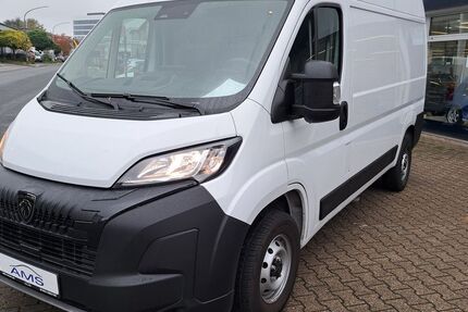 Peugeot Boxer 8.000 km 29.990 € Essen 45307
