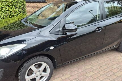 Mazda 2 140.949 km 3.490 &euro; Mülheim an der Ruhr 45478