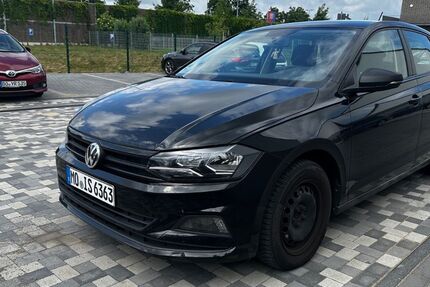 VW Polo 128.000 km 10.000 &euro; Kamp-lintfort 47475