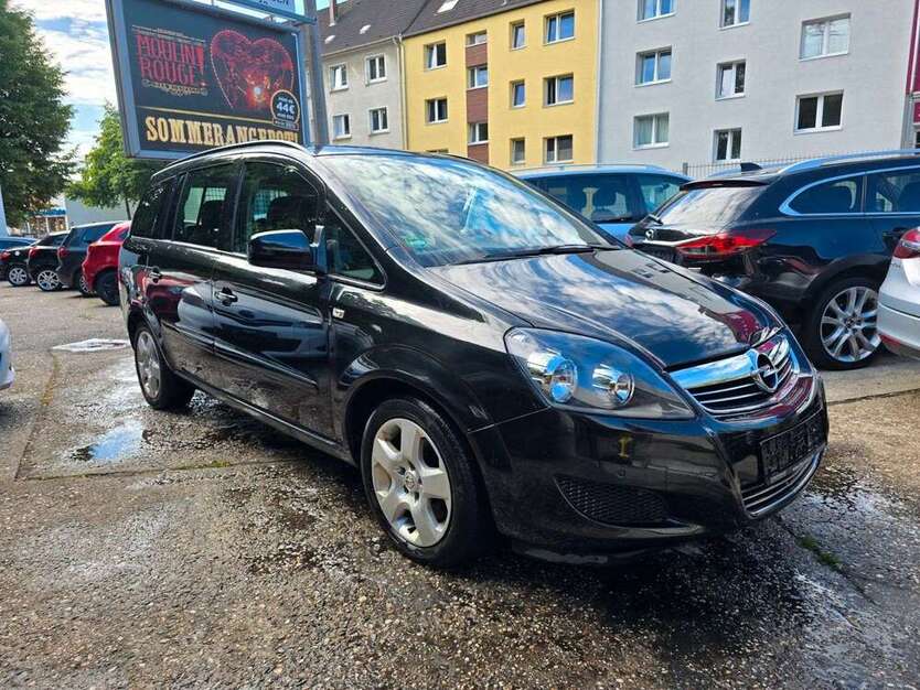 Opel Zafira 155.000 km 6.100 € Essen 45144