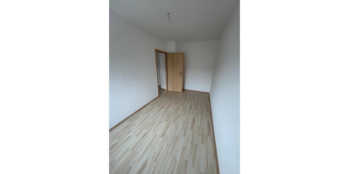 Etagenwohnung Moers Rheinkamp - 4 Zimmer, 95 m&sup2;, 890&euro; | Angebot:25616652