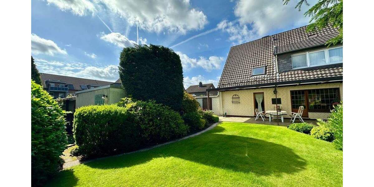 Doppelhaushälfte Duisburg Bergheim - 7 Zimmer, 149 m&sup2;, 379.000&euro; | Angebot:24782879