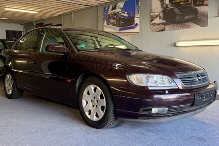 Opel Omega 151.000 km 3.199 &euro; KAARST 41564