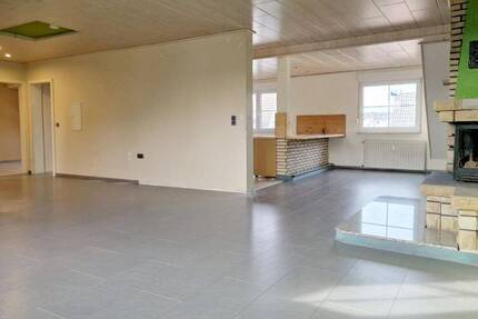 Wohnung Oberhausen Schlad - 3 Zimmer, 100 m&sup2;, 685&euro; | Angebot:26489386