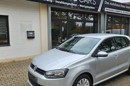 VW Polo 128.000 km 5.198 € Korschenbroich 41352