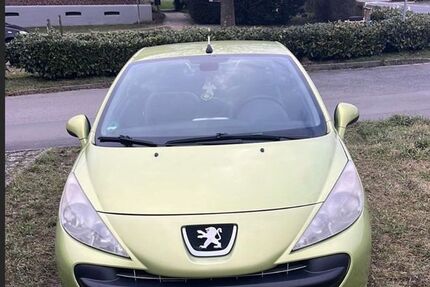 Peugeot 207 220.352 km 1.300 &euro; Neuss 41470