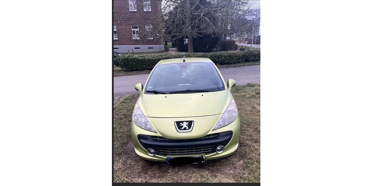 Peugeot 207 220.352 km 1.300 &euro; Neuss 41470