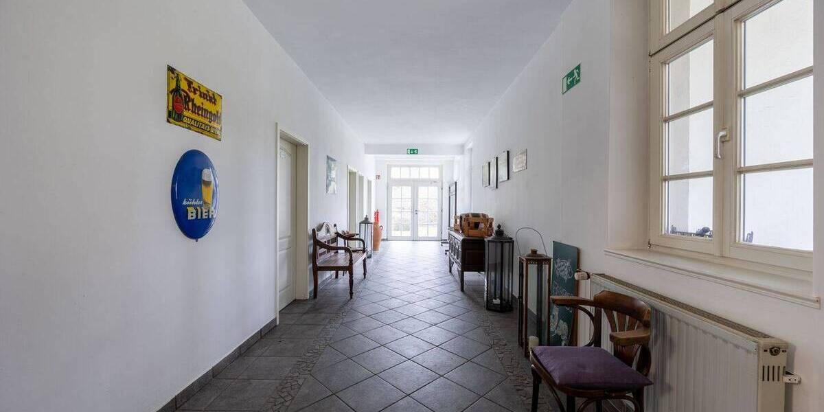 Denkmalgeschütztes Anwesen in idyllischer Lage von Duisburg-Friemersheim 8 zimmer