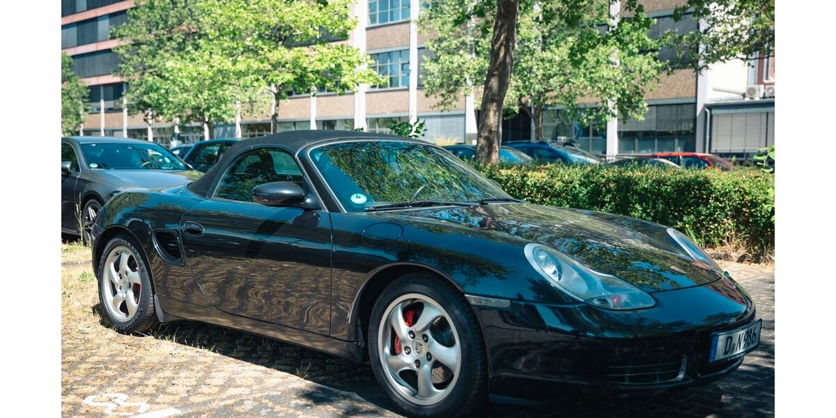 Porsche Boxster 109.000 km 19.990 &euro; Düsseldorf 40479