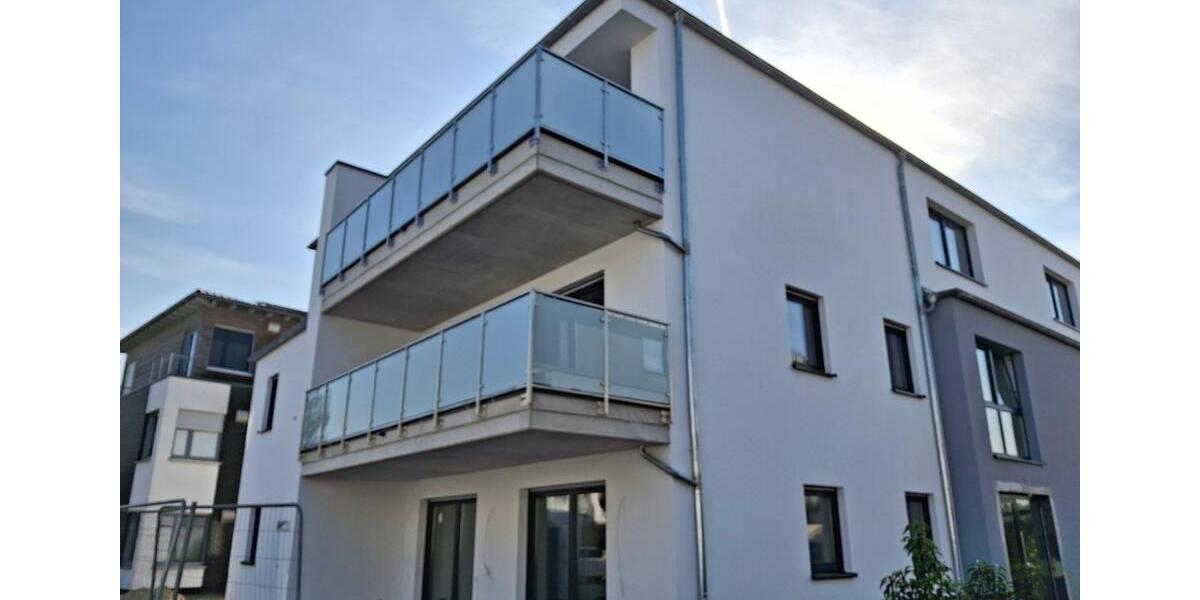 Erdgeschoßwohnung Duisburg Baerl - 3 Zimmer, 95 m&sup2;, 1.425&euro; | Angebot:26180100