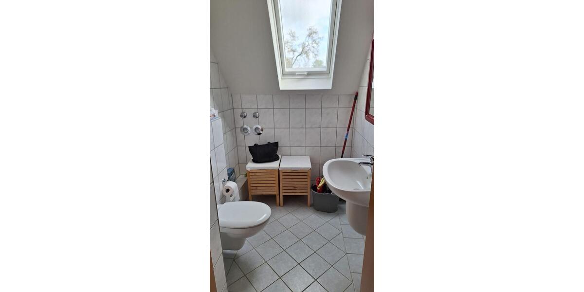 Etagenwohnung Duisburg Großenbaum - 2 Zimmer, 60 m&sup2;, 720&euro; | Angebot:26317739