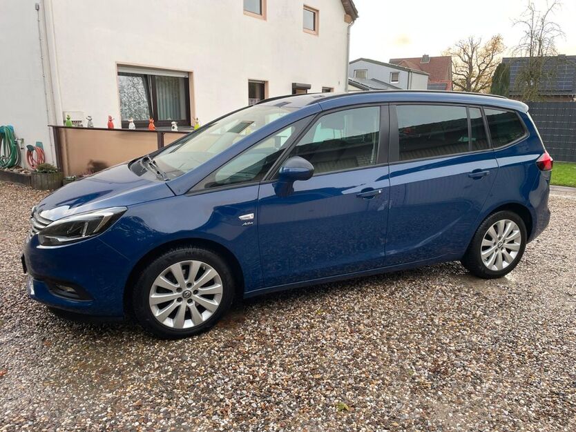 Opel Zafira Tourer 231.000 km 7.100 € Alpen 46519