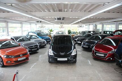 Toyota Corolla Verso 160.000 km 3.990 € Essen 45356