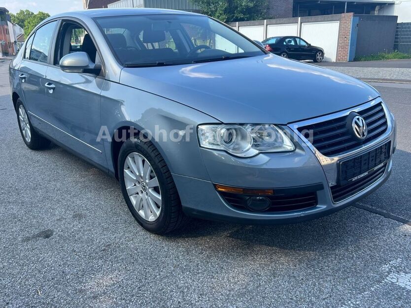 VW Passat 176.000 km 5.650 € Mönchengladbach 41068
