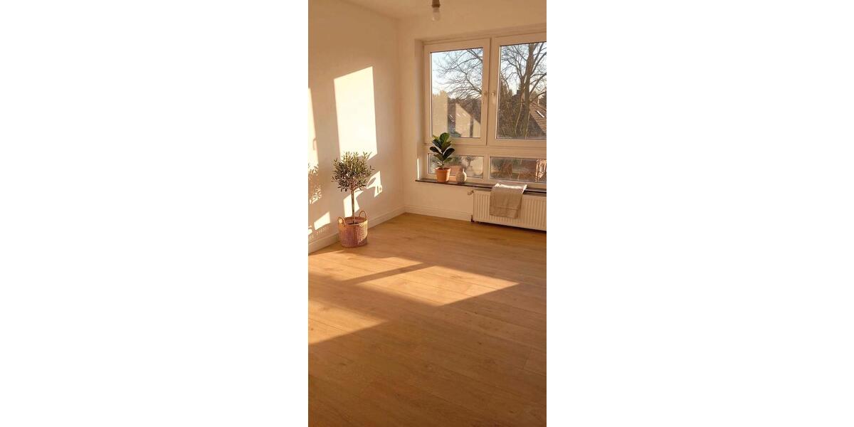 Etagenwohnung Gelsenkirchen Ückendorf - 4 Zimmer, 75 m&sup2;, 562&euro; | Angebot:26350540