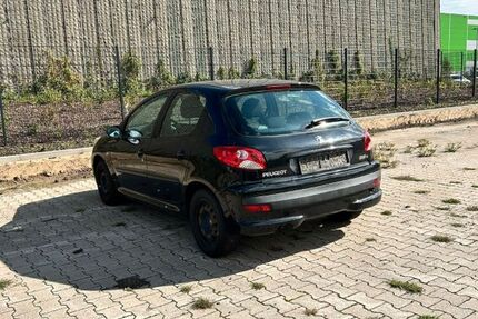 Peugeot 206 179.693 km 1.400 &euro; Gelsenkirchen 45881