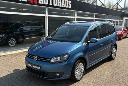 VW Touran 156.000 km 10.300 &euro; Oberhausen 46049