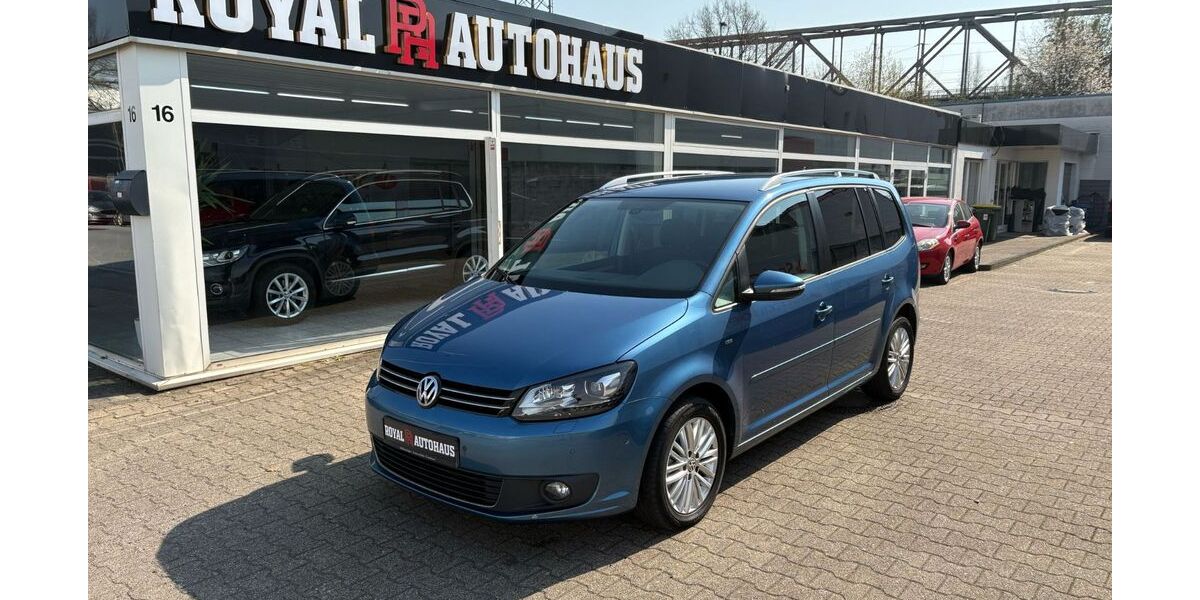 VW Touran 156.000 km 10.300 &euro; Oberhausen 46049
