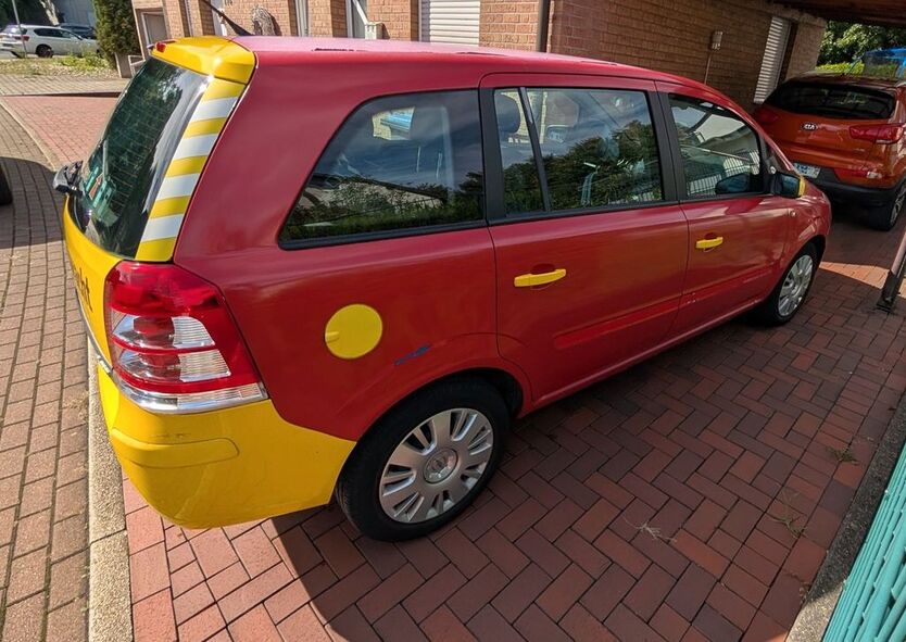 Opel Zafira 120.000 km 2.200 € Herne 44625