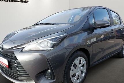 Toyota Yaris 97.978 km 9.780 &euro; Oberhausen 46117