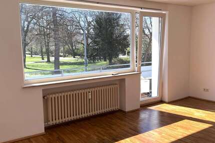 Wohnung zum Mieten in Krefeld 380 € 33 m²